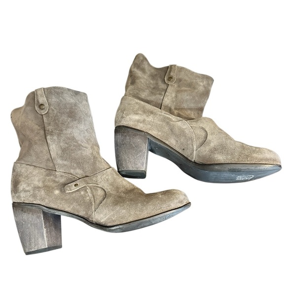 Anthropologie Coclico Riveted Suede Pull On Ankle Boots EU 40 - Picture 4 of 9